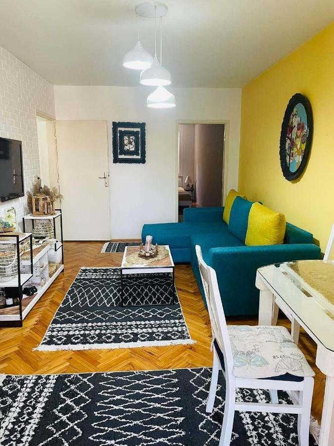 Skopje Cozy Apartment エクステリア 写真
